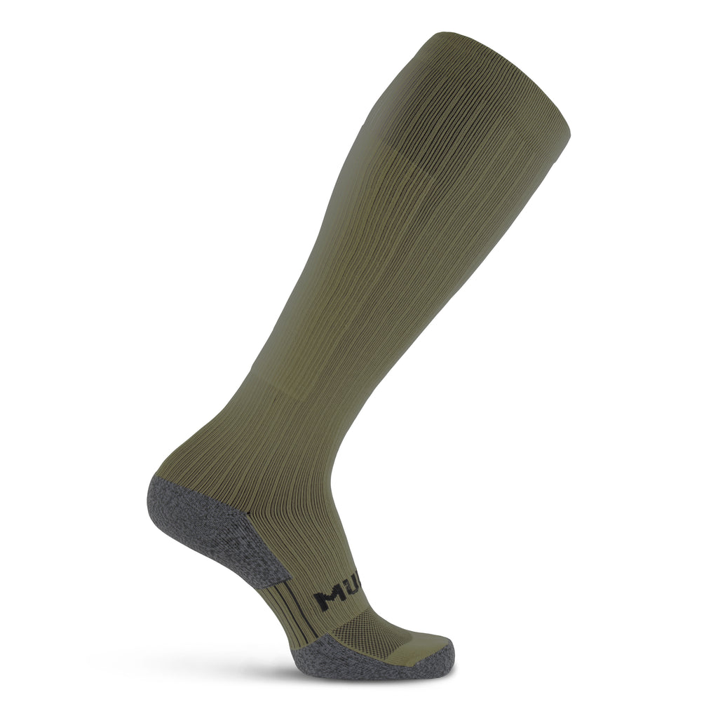 Tall Compression Socks Tactical Line (Olive Drab Green) – MudGear